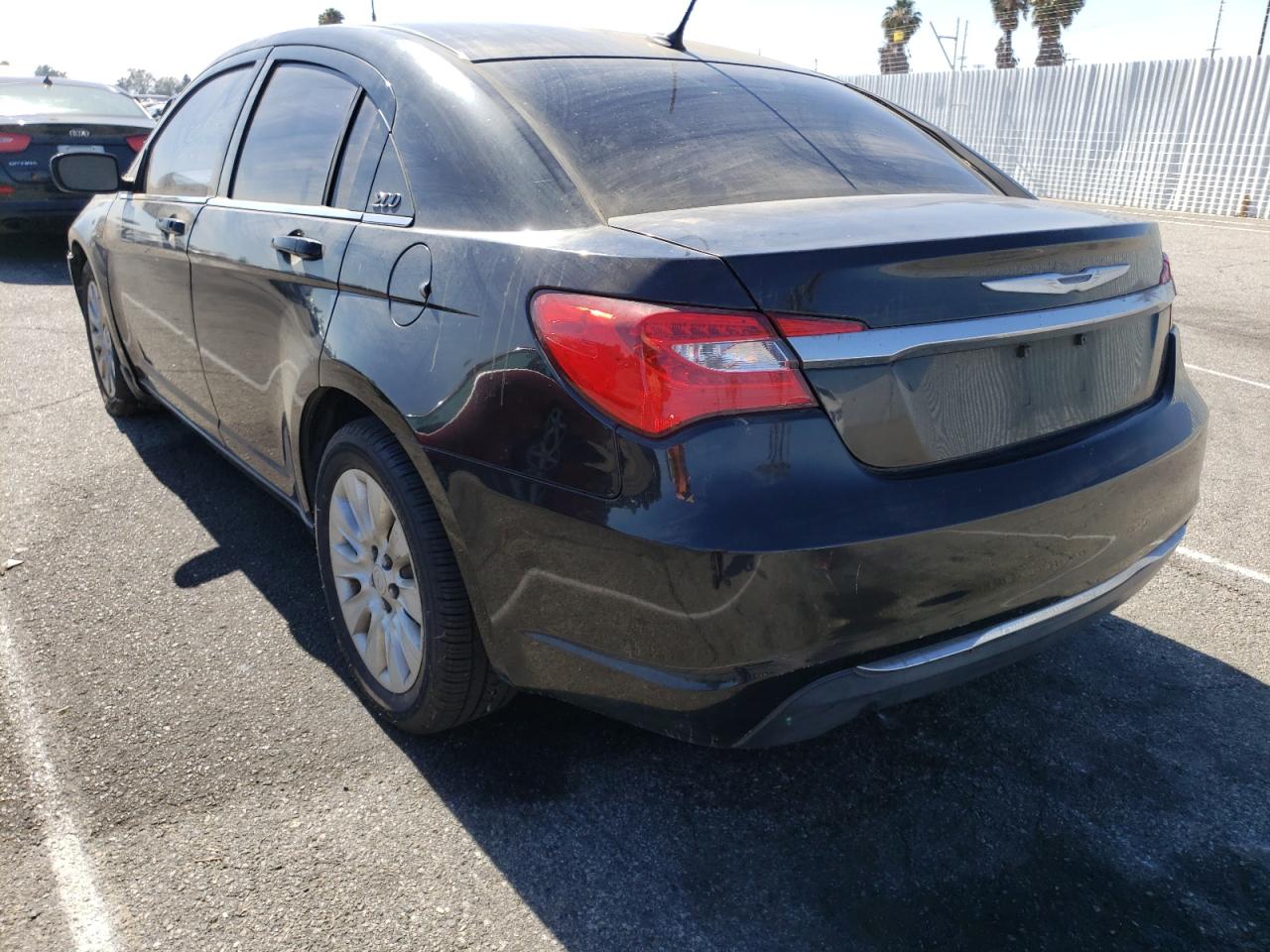 Photo 16 from auction – 2012 CHRYSLER 200 LX with VIN 1C3CCBAB8CN273554