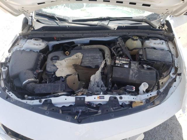 Photo 2 from auction – 2018 CHEVROLET MALIBU LT with VIN 1G1ZD5ST8JF289636