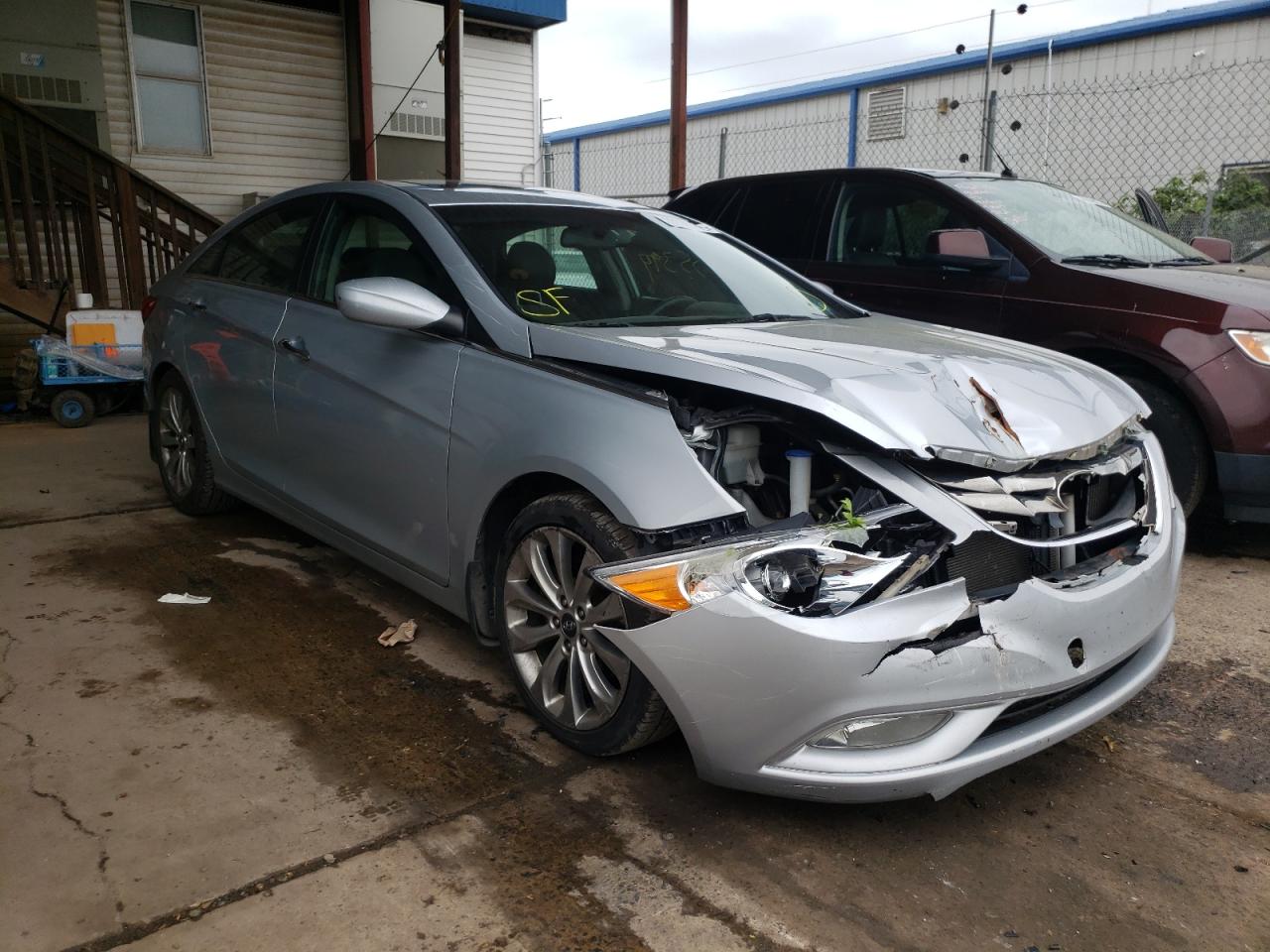 HYUNDAI SONATA SE 2012 with VIN 5NPEC4AB2CH396637 - Photo from auction