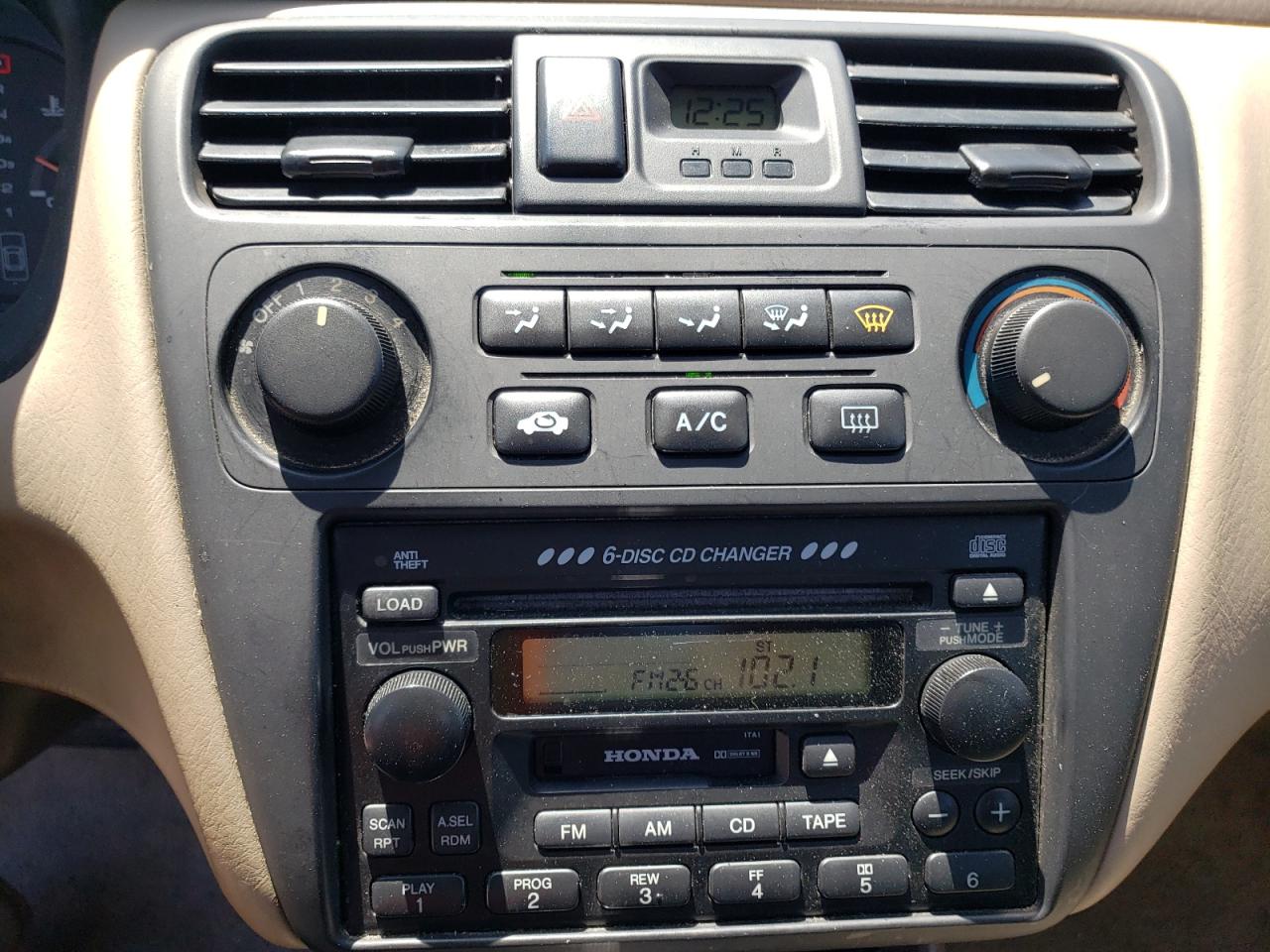 Photo 9 from auction – 2002 HONDA ACCORD EX with VIN 1HGCG56622A026017
