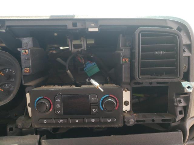 Photo 9 from auction – 2004 CHEVROLET AVALANCHE with VIN 3GNEC12T94G283520