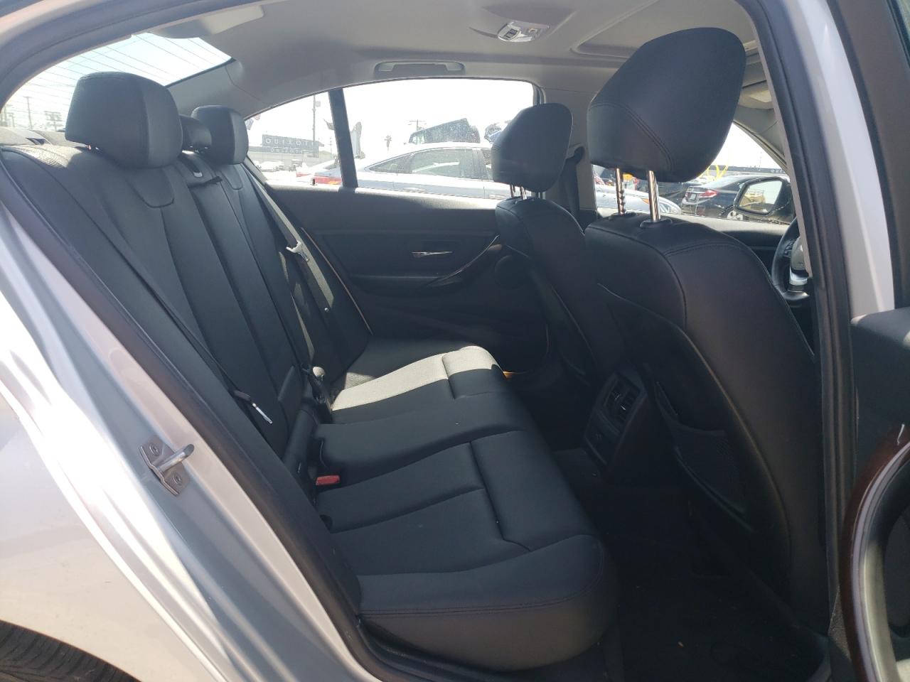 Photo 6 from auction – 2015 BMW 328 I SULE with VIN WBA3C1C59FP853737