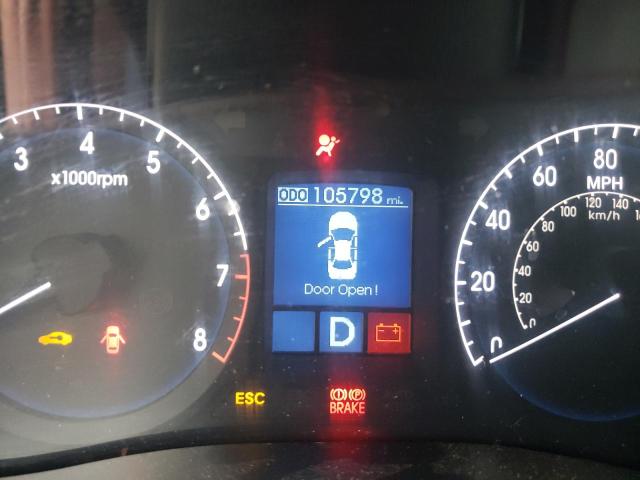 Photo 8 from auction – 2010 HYUNDAI GENESIS 4. with VIN KMHGC4DF2AU105673