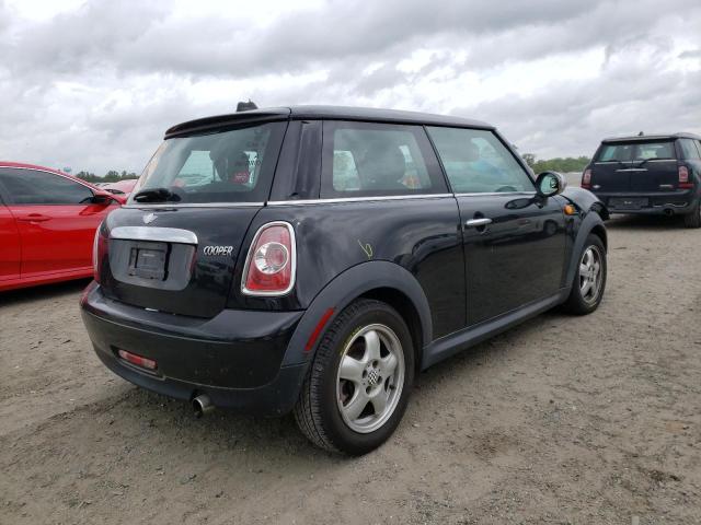 Photo 4 from auction – 2011 MINI COOPER with VIN WMWSU3C51BT183798