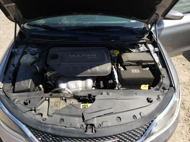 Photo 7 from auction – 2015 CHRYSLER 200 LIMITE with VIN 1C3CCCAB0FN502173