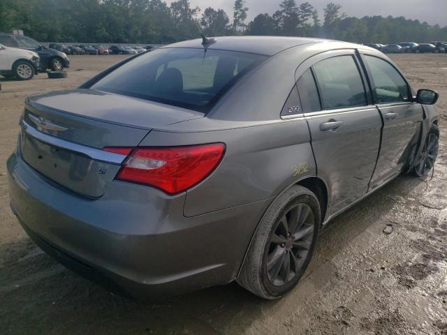 Photo 4 from auction – 2011 CHRYSLER 200 S with VIN 1C3BC8FG3BN577750