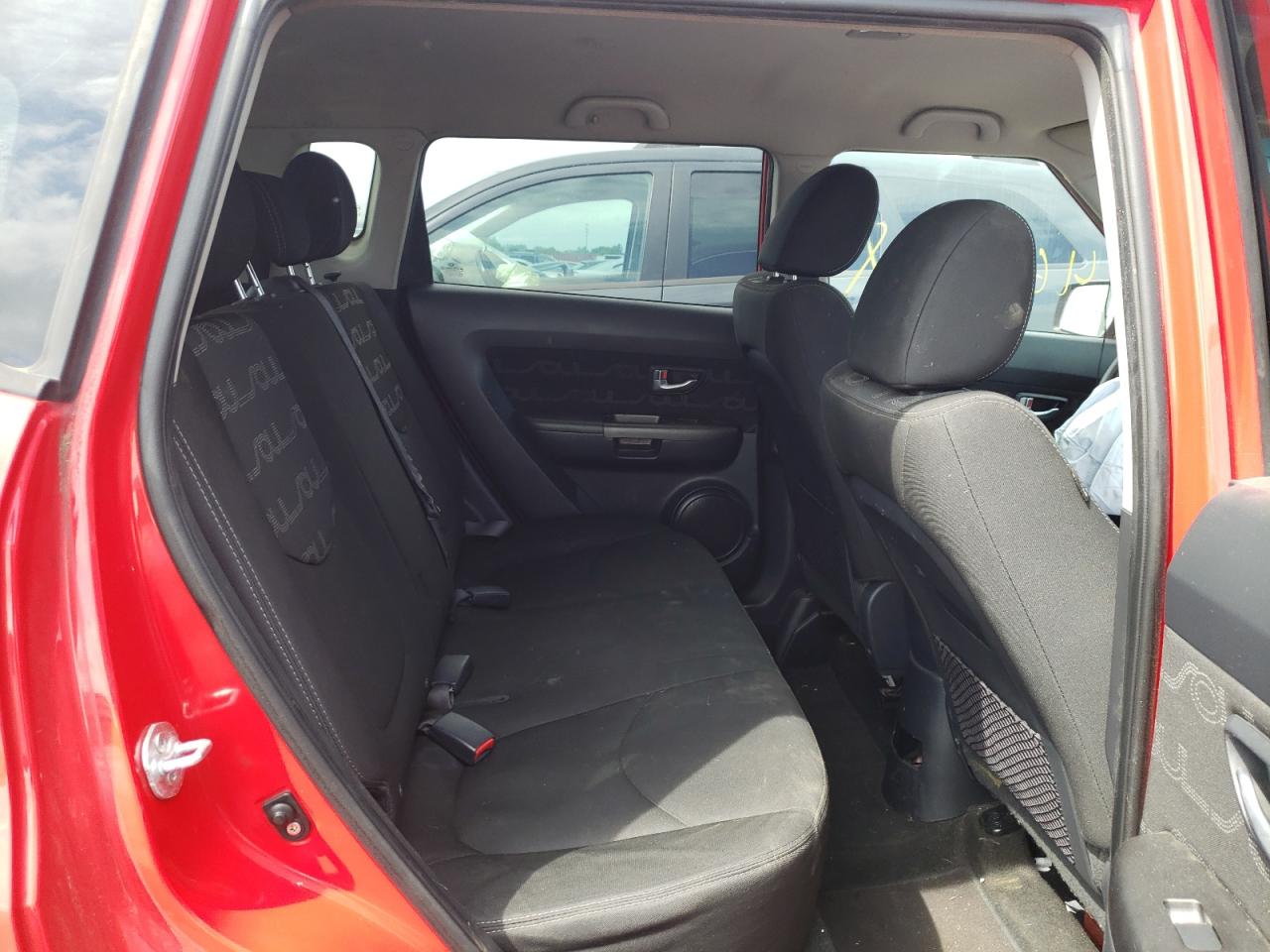 Photo 6 from auction – 2013 KIA SOUL + with VIN KNDJT2A69D7571235