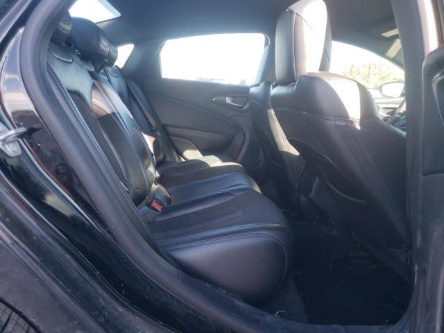 Photo 6 from auction – 2016 CHRYSLER 200 S with VIN 1C3CCCBB1GN105040