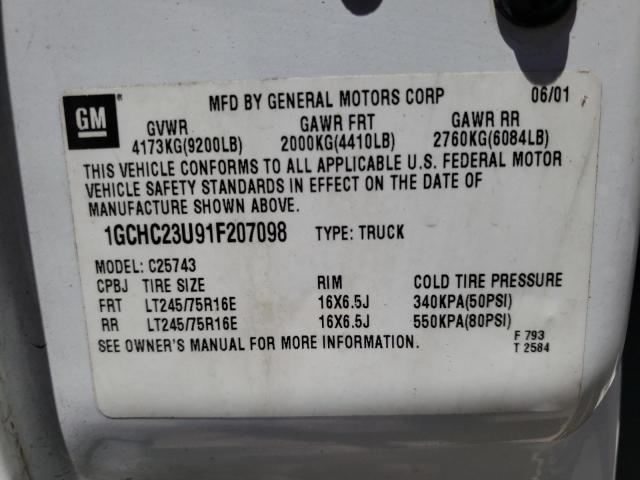 Photo 10 from auction – 2001 CHEVROLET SILVERADO with VIN 1GCHC23U91F207098