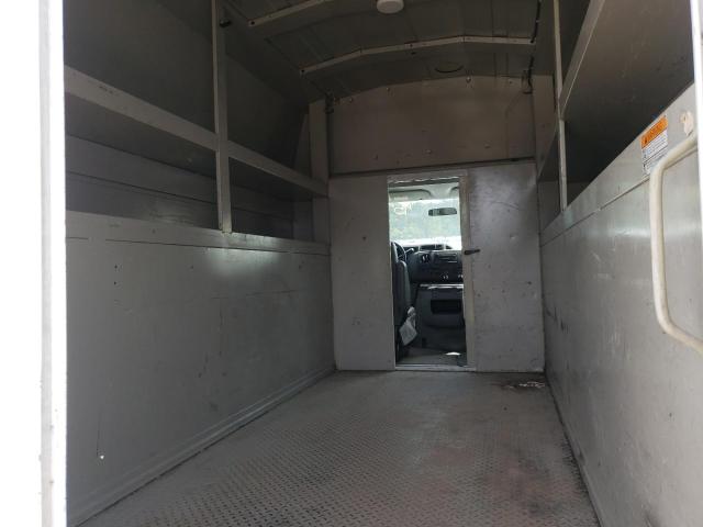 Photo 8 from auction – 2015 FORD ECONOLINE with VIN 1FDWE3FL9FDA00090