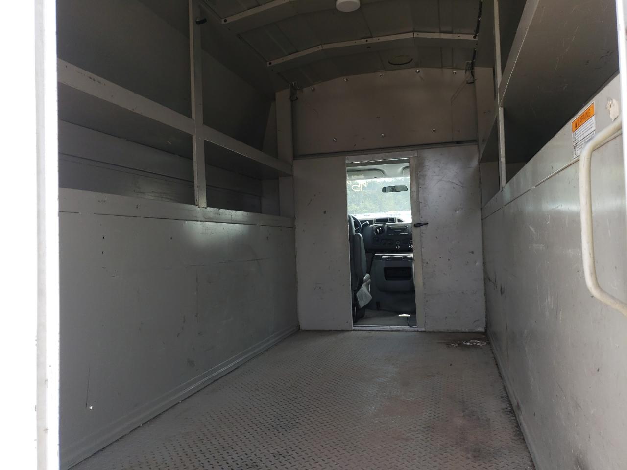 Photo 18 from auction – 2015 FORD ECONOLINE with VIN 1FDWE3FL9FDA00090