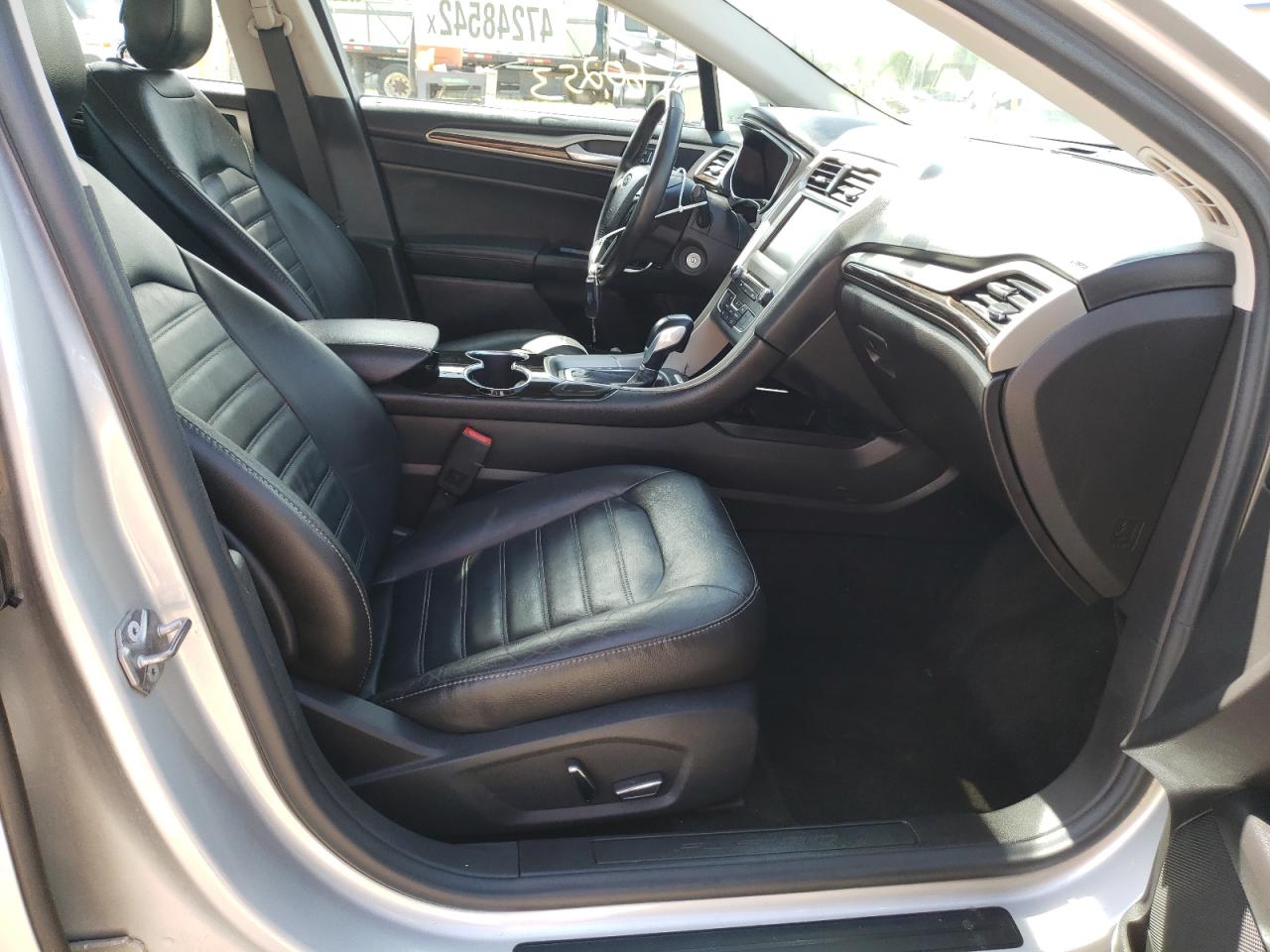 Photo 19 from auction – 2016 FORD FUSION SE with VIN 3FA6P0HDXGR327308