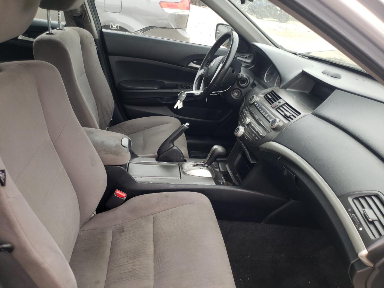 Photo 19 from auction – 2011 HONDA ACCORD SE with VIN 1HGCP2F6XBA008251