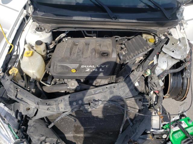Foto 7 de la subasta – 2014 CHRYSLER 200 LX con VIN 1C3CCBAB3EN206783