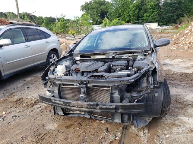 Photo 9 from auction – 2011 HYUNDAI SONATA SE with VIN 5NPEC4AC1BH053938