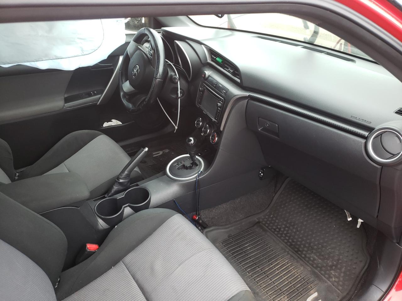 Photo 19 from auction – 2014 SCION TC with VIN JTKJF5C72E3079470