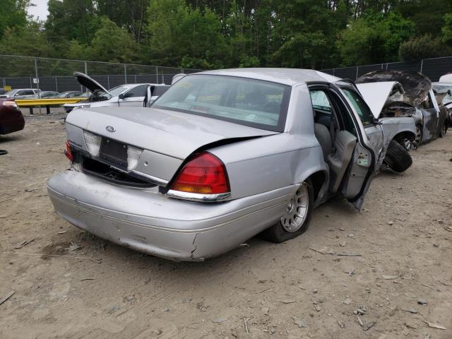Photo 4 from auction – 2001 FORD CROWN VICT with VIN 2FAFP74W31X102530