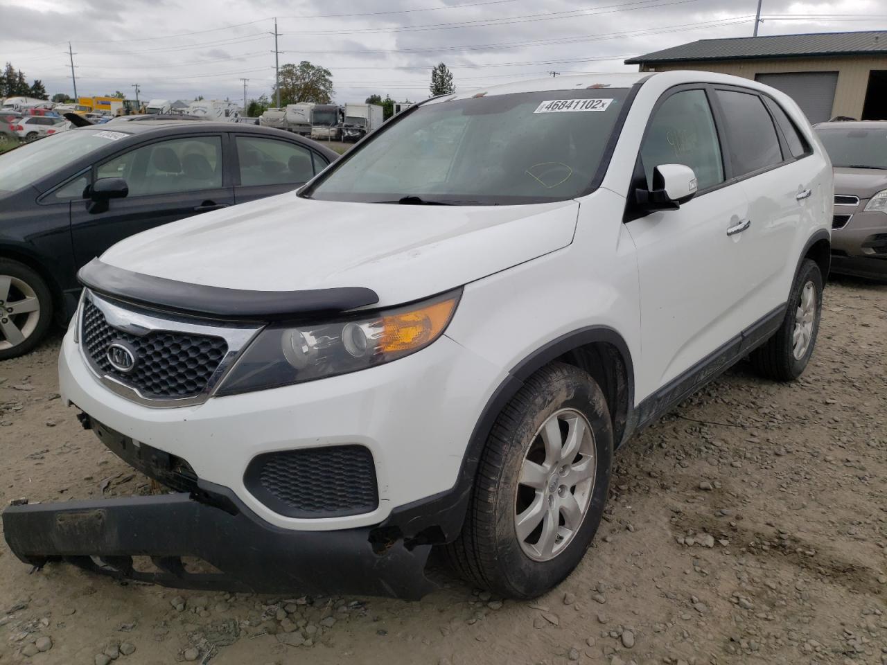 Photo 15 from auction – 2013 KIA SORENTO LX with VIN 5XYKT3A10DG365822