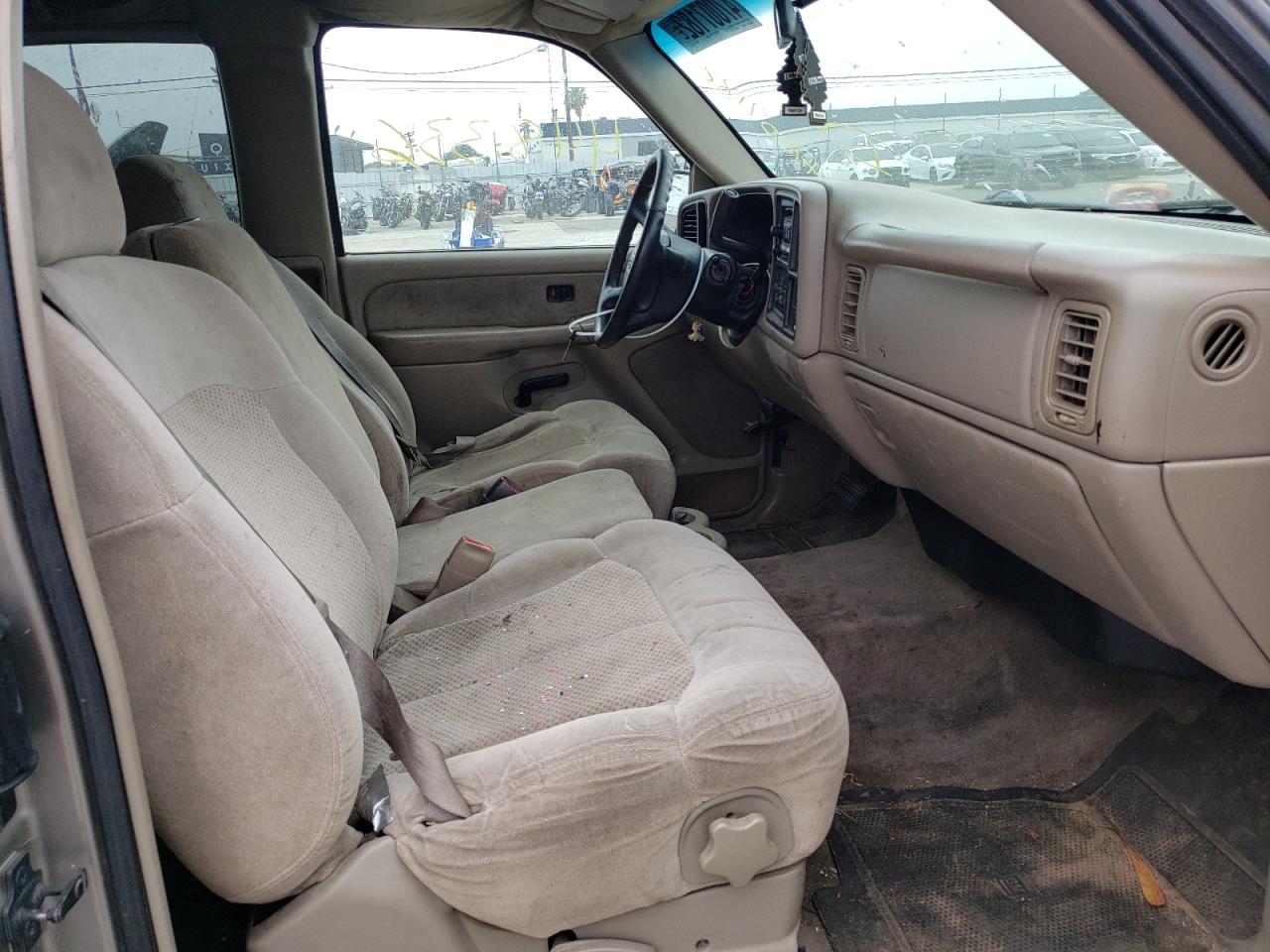 Photo 5 from auction – 2001 CHEVROLET SILVERADO with VIN 2GCEC19V411191042