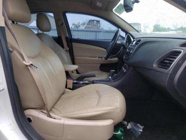Photo 5 from auction – 2013 CHRYSLER 200 LIMITE with VIN 1C3CCBCG4DN598437