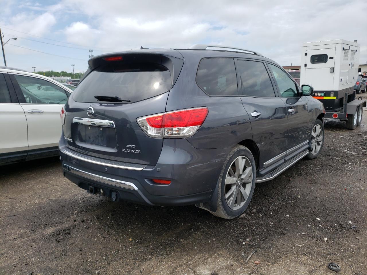 Photo 4 from auction – 2014 NISSAN PATHFINDER with VIN 5N1AR2MM5EC642704