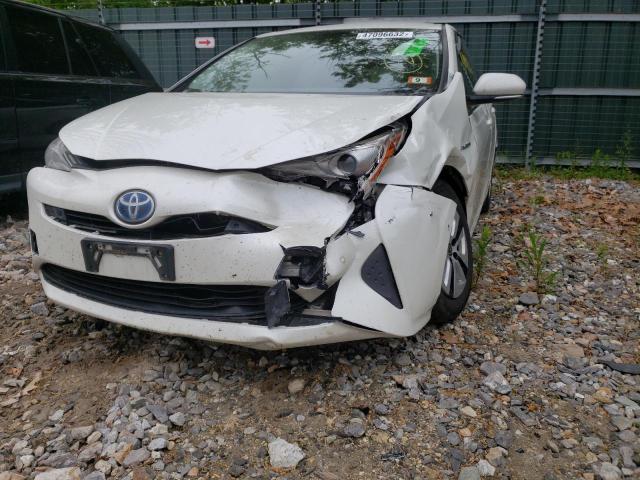 Photo 9 from auction – 2017 TOYOTA PRIUS with VIN JTDKBRFUXH3054997