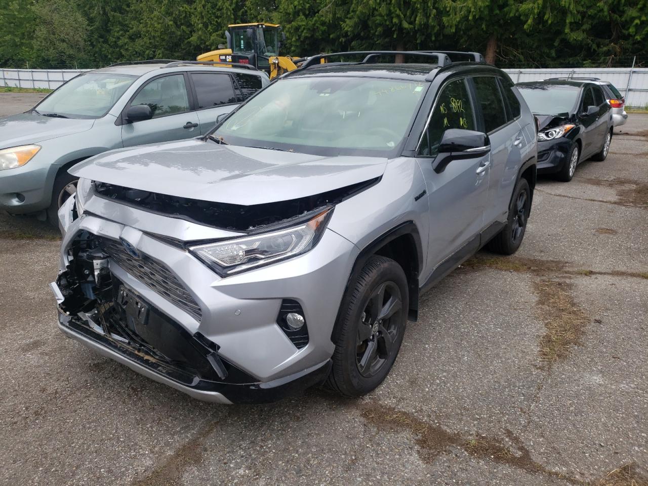 Photo 15 from auction – 2020 TOYOTA RAV4 XSE with VIN JTMEWRFV9LD544697