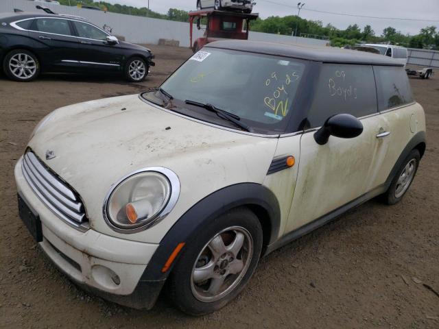 Photo 2 from auction – 2009 MINI COOPER with VIN WMWMF33539TW73589