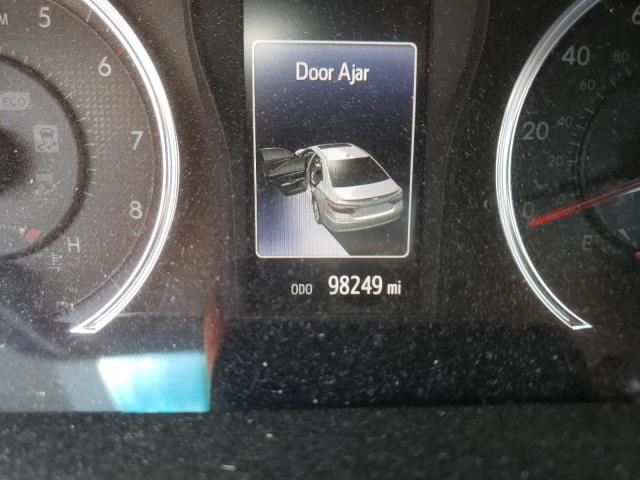 Photo 8 from auction – 2017 TOYOTA CAMRY LE with VIN 4T1BF1FK8HU732852