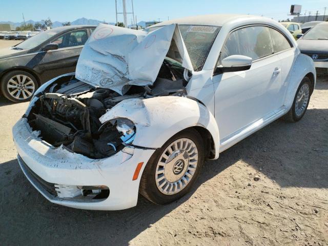 Photo 5 from auction – 2013 VOLKSWAGEN BEETLE with VIN 3VWJP7AT2DM683174