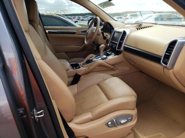 Photo 5 from auction – 2012 PORSCHE CAYENNE with VIN WP1AA2A21CLA07442