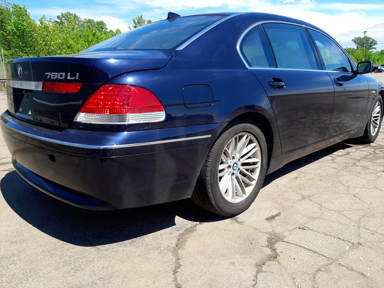 Фото 17 с аукциона – 2003 BMW 760 LI с VIN WBAGN83443DK10219