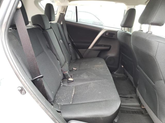 Photo 6 from auction – 2018 TOYOTA RAV4 LE with VIN 2T3BFREV5JW774127