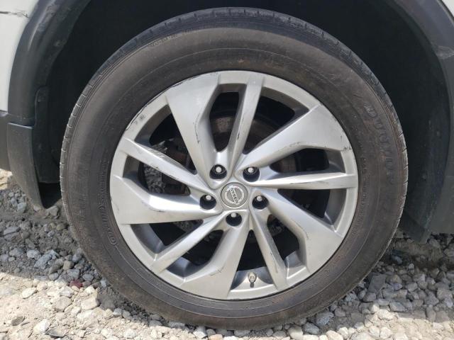 Photo 9 from auction – 2015 NISSAN ROGUE S with VIN 5N1AT2MV2FC775657