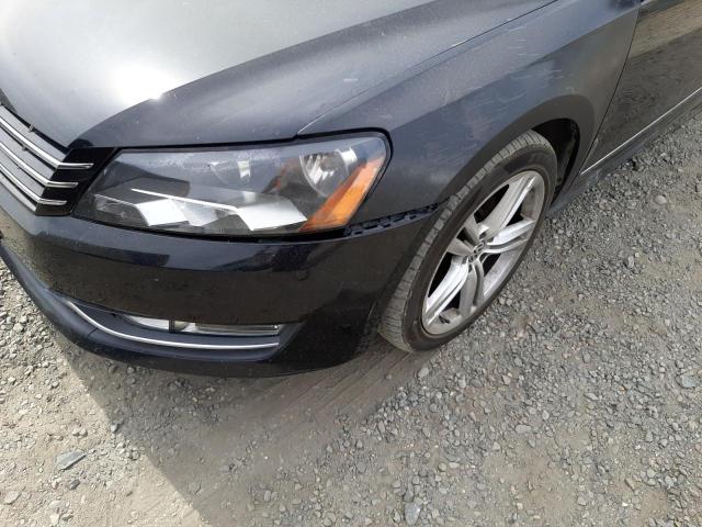 Photo 9 from auction – 2012 VOLKSWAGEN PASSAT SEL with VIN 1VWCM7A35CC094038
