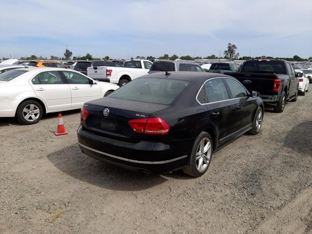 Photo 4 from auction – 2012 VOLKSWAGEN PASSAT SEL with VIN 1VWCM7A35CC094038