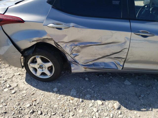 Photo 9 from auction – 2016 HYUNDAI ELANTRA SE with VIN 5NPDH4AE3GH736861
