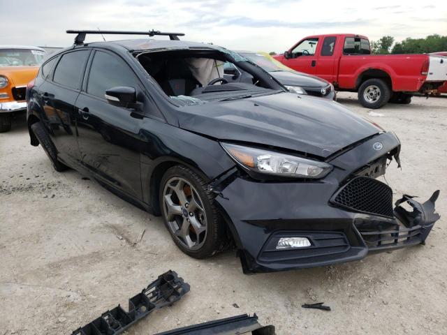 FORD FOCUS ST 2016 with VIN 1FADP3L94GL371296 - Photo from auction