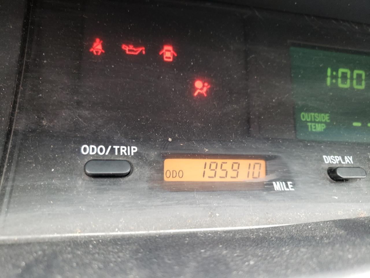Photo 20 from auction – 2000 TOYOTA AVALON XL with VIN 4T1BF28B0YU017907