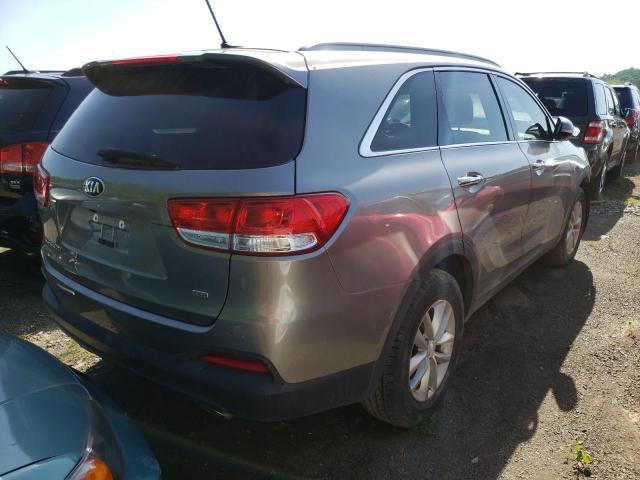 Photo 4 from auction – 2017 KIA SORENTO LX with VIN 5XYPG4A3XHG323200