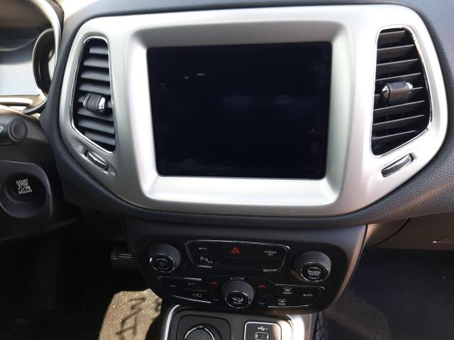 Photo 9 from auction – 2020 JEEP COMPASS LI with VIN 3C4NJDCBXLT209115