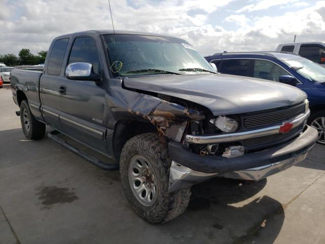 CHEVROLET SILVERADO 2001 with VIN 2GCEC19V711406963 - Photo from auction