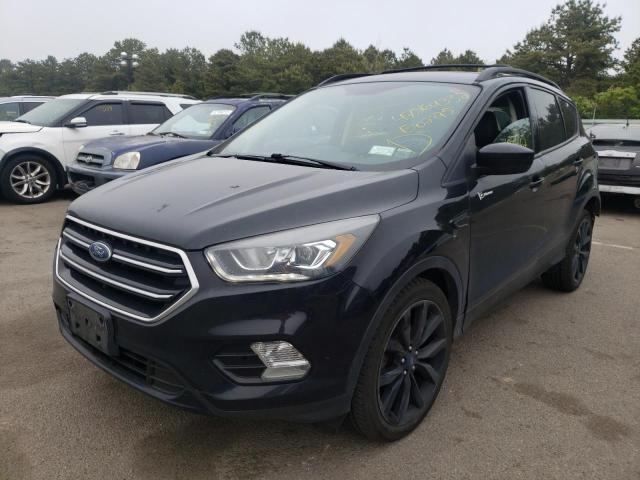 Photo 2 from auction – 2017 FORD ESCAPE SE with VIN 1FMCU0GD1HUD02875
