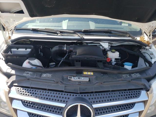 Photo 7 from auction – 2015 MERCEDES-BENZ SPRINTER 3 with VIN WDAPF4CCXF9621067
