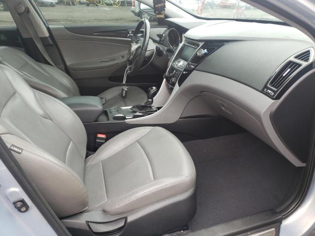 Photo 5 from auction – 2011 HYUNDAI SONATA SE with VIN 5NPEC4AC5BH136174
