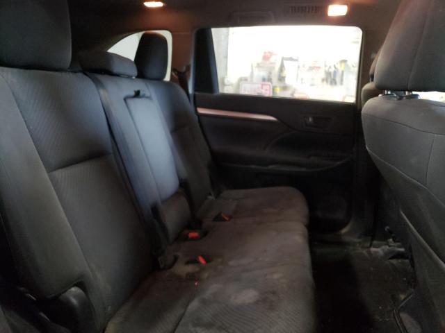 Photo 6 from auction – 2015 TOYOTA HIGHLANDER with VIN 5TDBKRFH4FS191142
