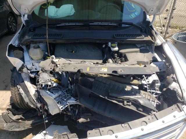 Photo 7 from auction – 2018 FORD ESCAPE SE with VIN 1FMCU9GD1JUC99809