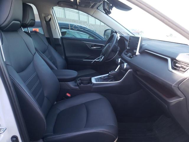Photo 5 from auction – 2019 TOYOTA RAV4 LIMIT with VIN 2T3N1RFV3KW048195