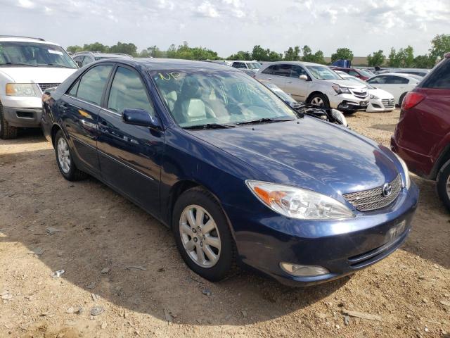 TOYOTA CAMRY LE 2004 with VIN 4T1BE32KX4U353043 - Photo from auction