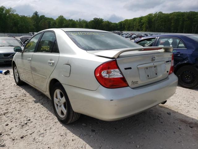 صورة رقم 3 من المزاد - 2004 TOYOTA CAMRY مع VIN JTDBA30K640004875